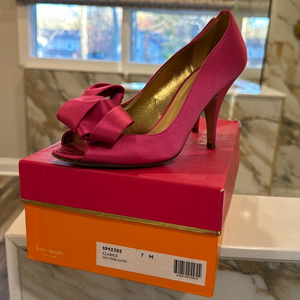 Kate Spade dress heels size 7 hot pink